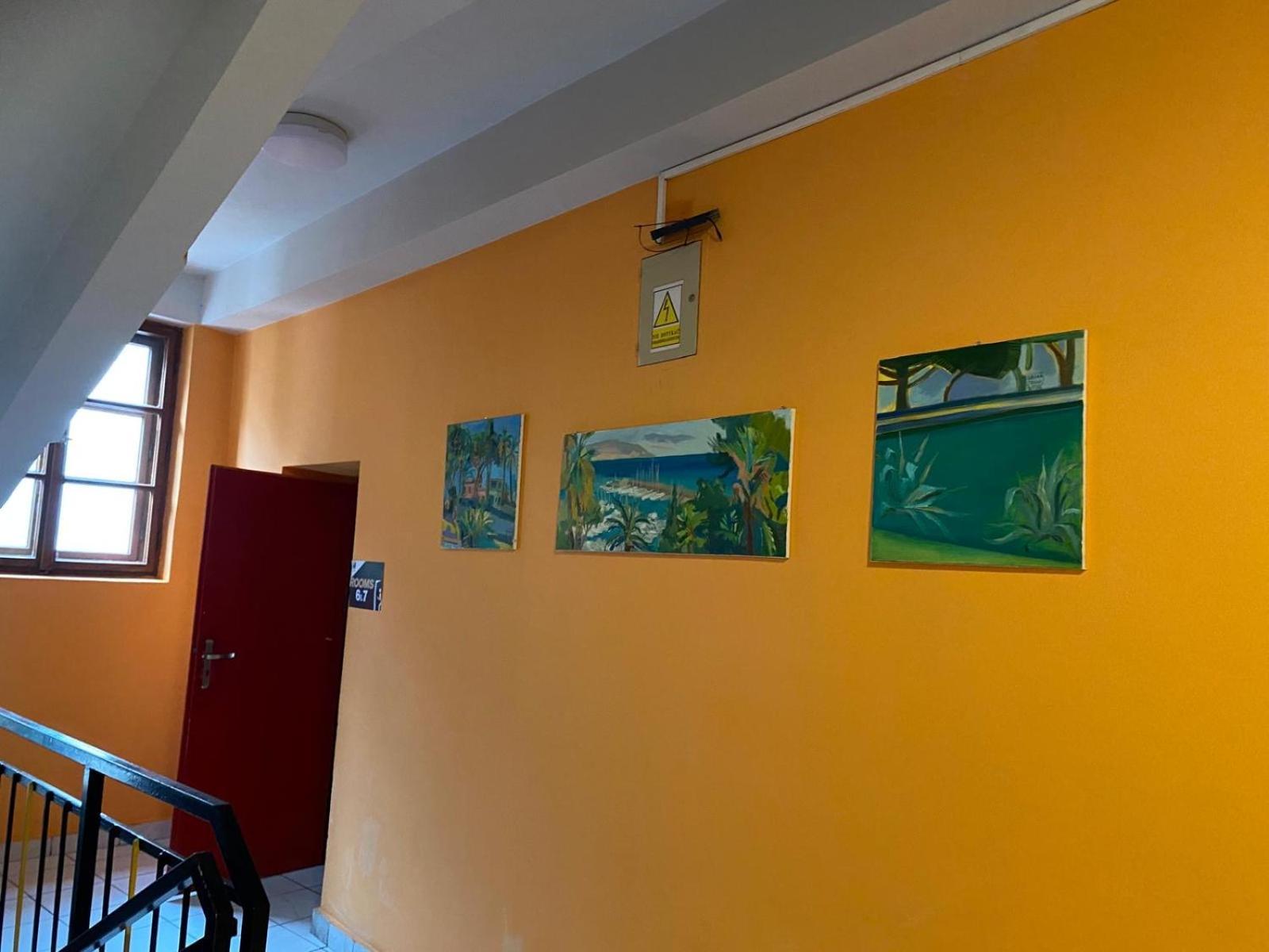 Art Inn Space Краків Екстер'єр фото